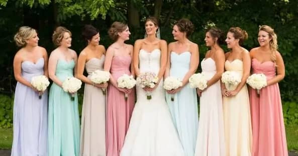 Dicas Para Escolher o Vestido de Madrinha de Casamento Perfeito